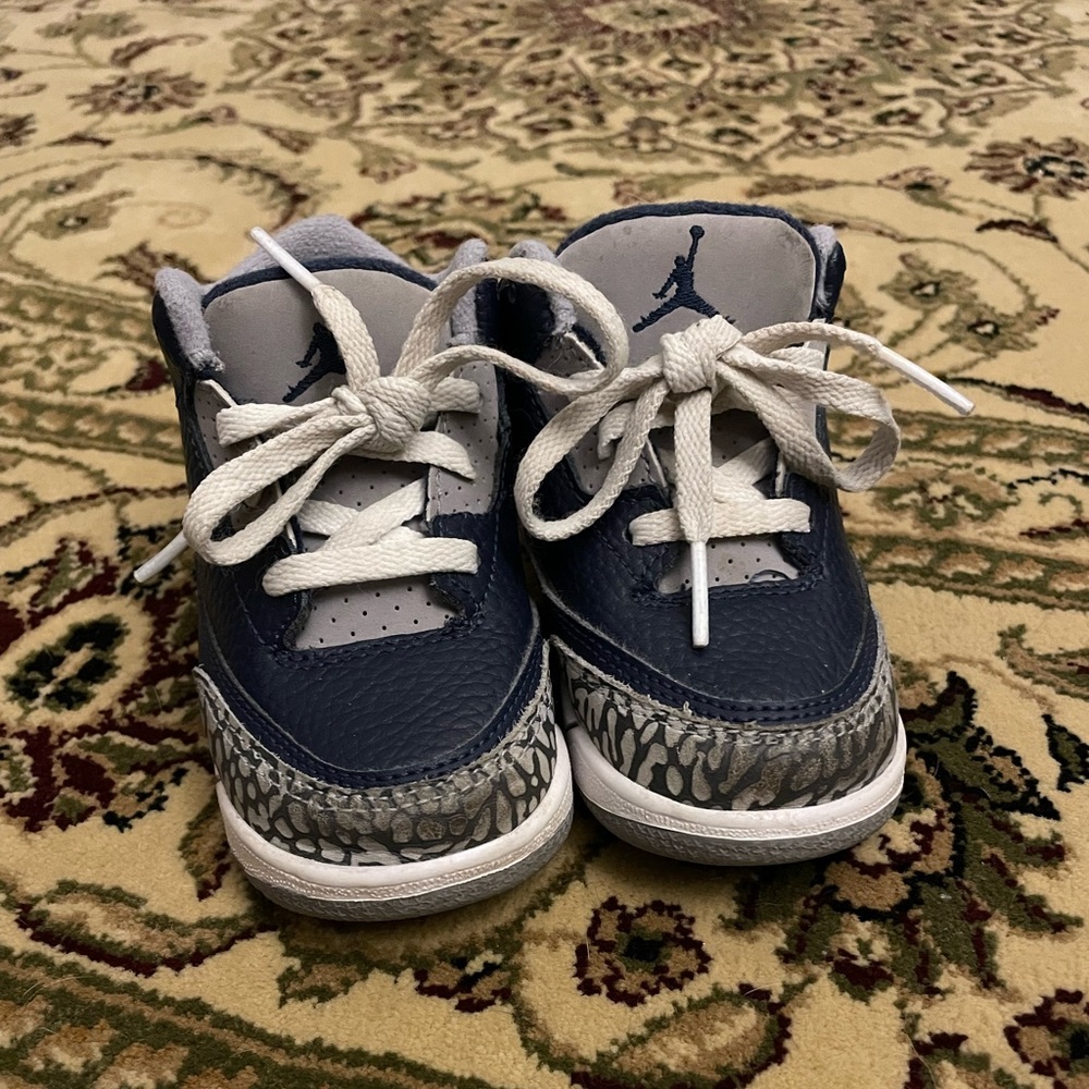 Nike Air Jordan 3 'Georgetown' (TD) Size 7C PS 832033-401 Authentic No Box